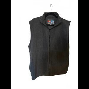 Stylish Grey Fleece Vest - Perfect Layering Piece Size Medium